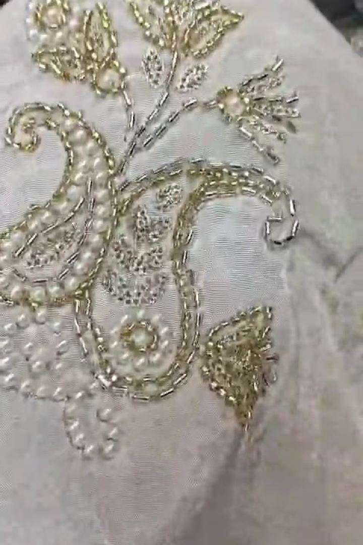 Ivory Pearl Paisley