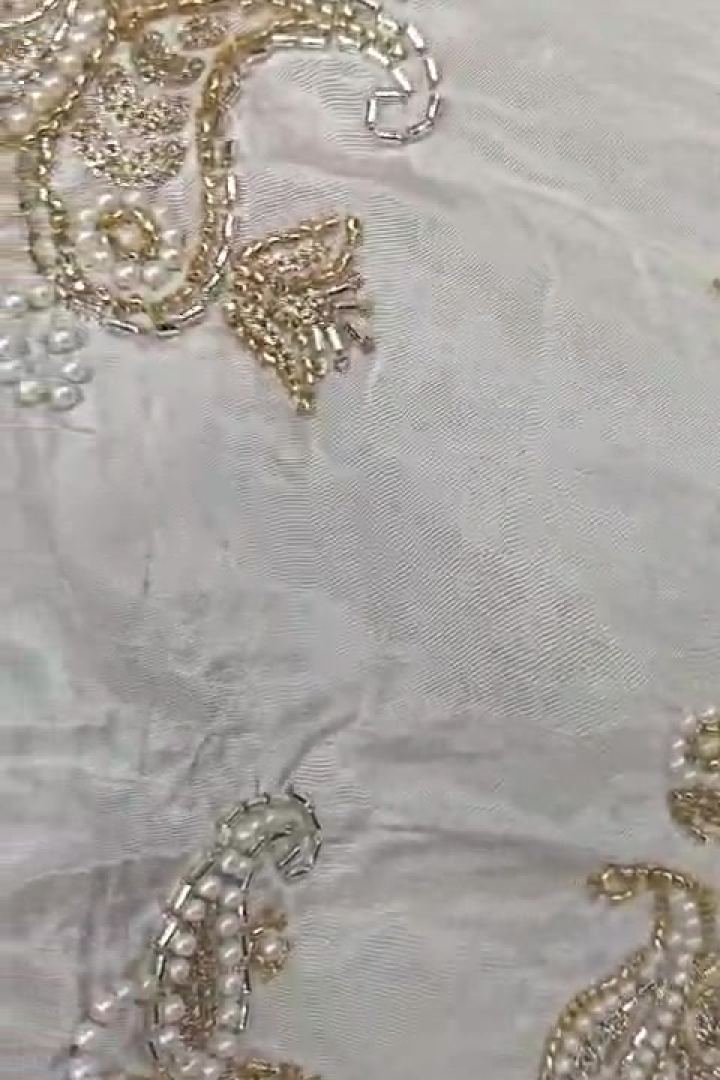 Ivory Pearl Paisley