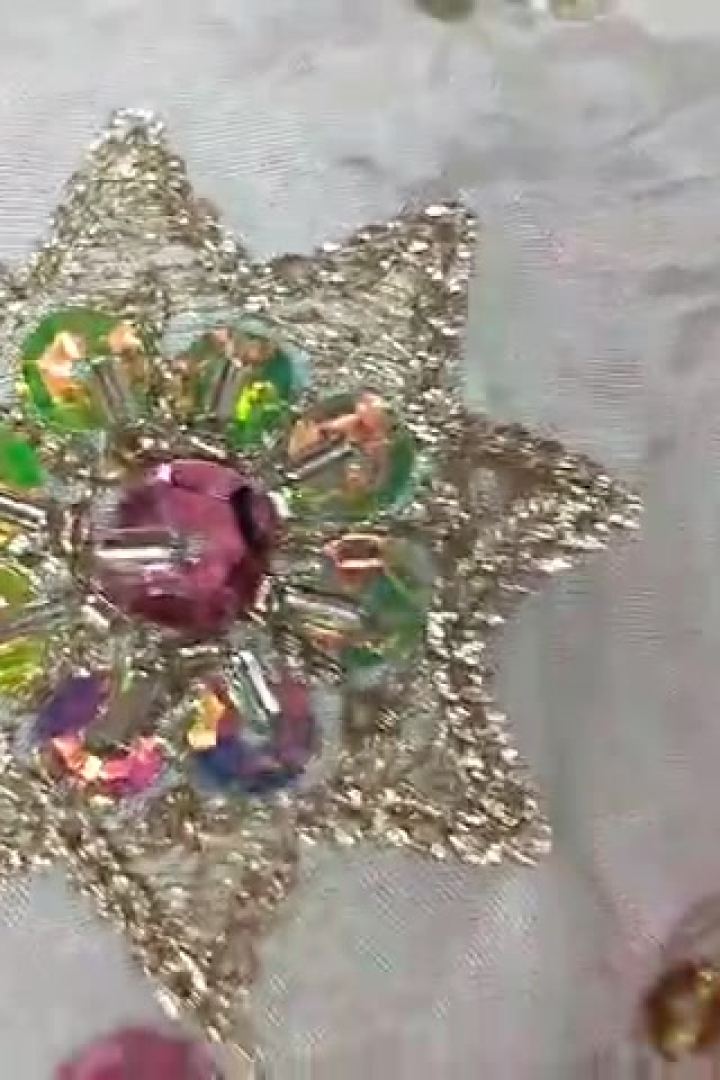 Ivory Star Flower Sequins